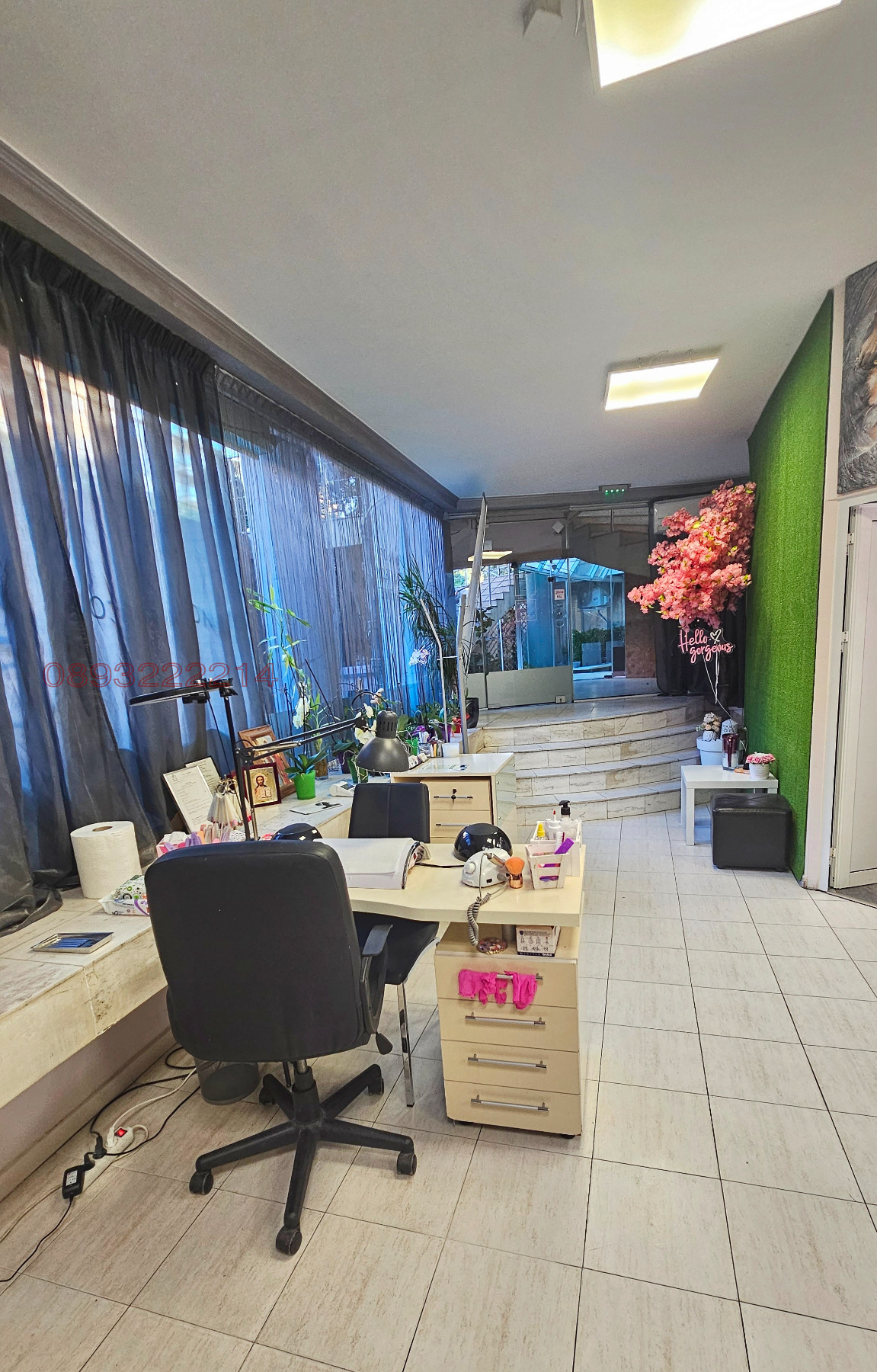 Продава МАГАЗИН, гр. София, Иван Вазов, снимка 2 - Магазини - 53846194