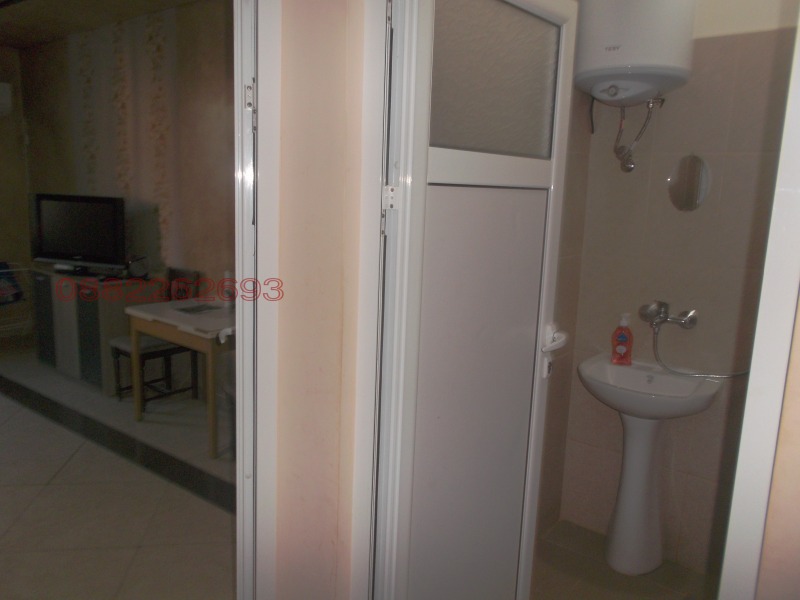 Продава 2-СТАЕН, гр. Велико Търново, Бузлуджа, снимка 4 - Апартаменти - 52780121