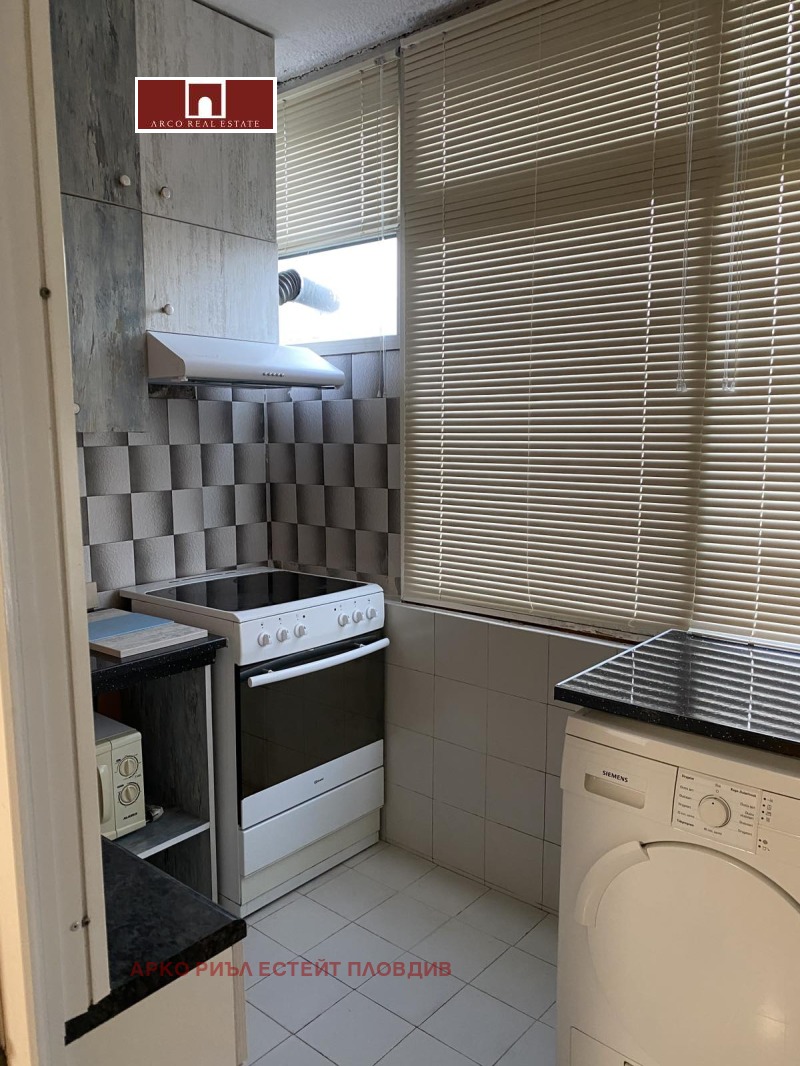 Продава 2-СТАЕН, гр. Пловдив, Христо Смирненски, снимка 4 - Апартаменти - 52610751