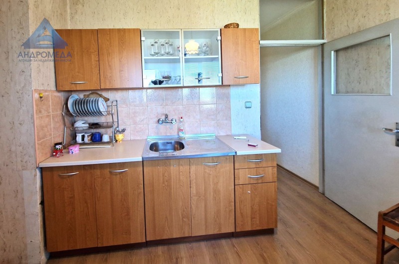 En venta  2 dormitorios Pleven , Druzhba 4 , 86 metros cuadrados | 96551722 - imagen [11]