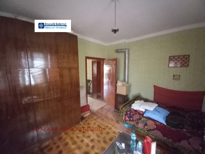 Till salu  Hus region Kyustendil , Dragovistjica , 240 kvm | 33341049 - bild [15]