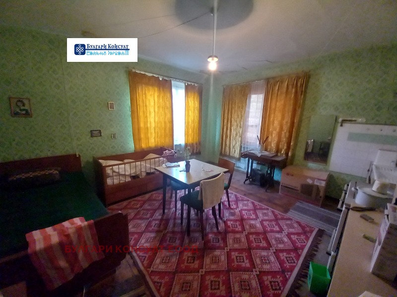 Till salu  Hus region Kyustendil , Dragovistjica , 240 kvm | 33341049 - bild [11]