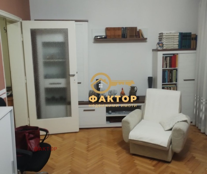 In vendita  2 camere da letto Plovdiv , Tsentar , 85 mq | 70502216 - Immagine [2]