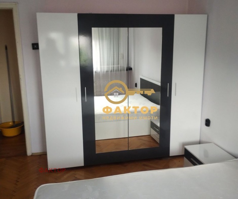 In vendita  2 camere da letto Plovdiv , Tsentar , 85 mq | 70502216 - Immagine [6]
