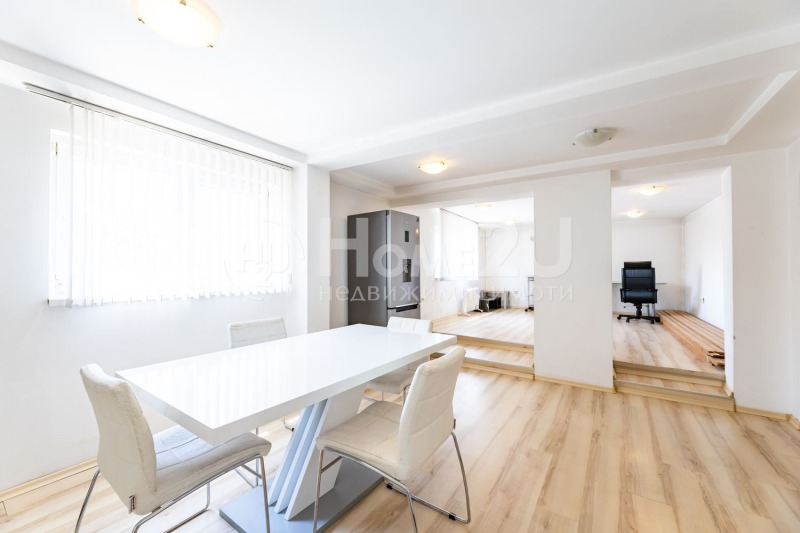 Zu verkaufen  Haus Pernik , Zentar , 298 qm | 51306926 - Bild [3]