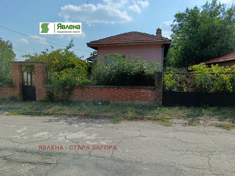 Till salu  Hus region Stara Zagora , Gorno Botevo , 80 kvm | 83876734