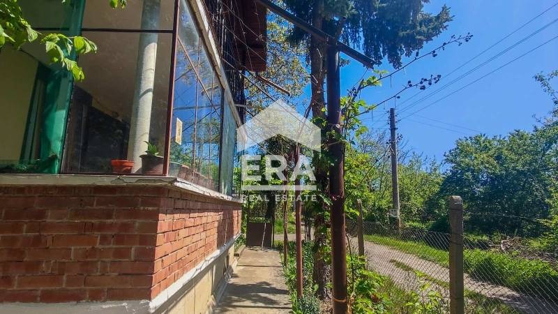 Продава КЪЩА, гр. Търговище, Вилна зона, снимка 2 - Къщи - 53982355