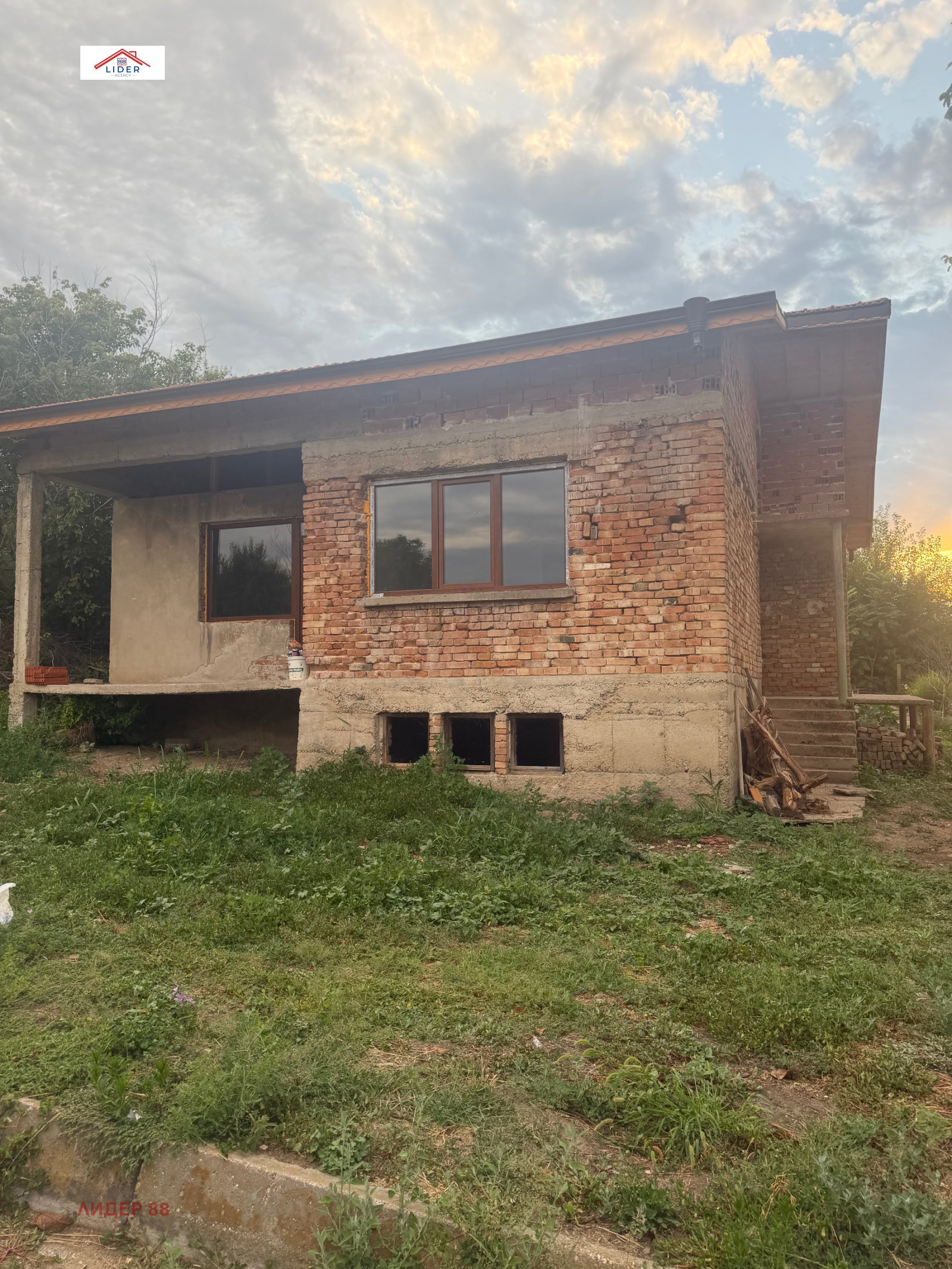 Продава КЪЩА, с. Подем, област Плевен, снимка 3 - Къщи - 55740900
