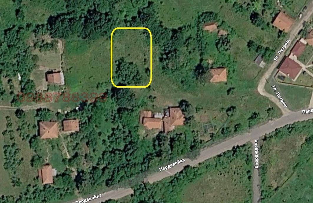 Продава ПАРЦЕЛ, с. Сопот, област Ловеч