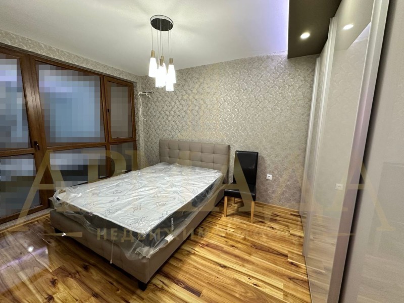 Продава  2-стаен град Пловдив , Южен , 65 кв.м | 57290278 - изображение [2]