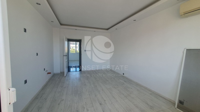 Na sprzedaż  3 sypialnie region Burgas , Pomorie , 129 mkw | 24419212 - obraz [6]
