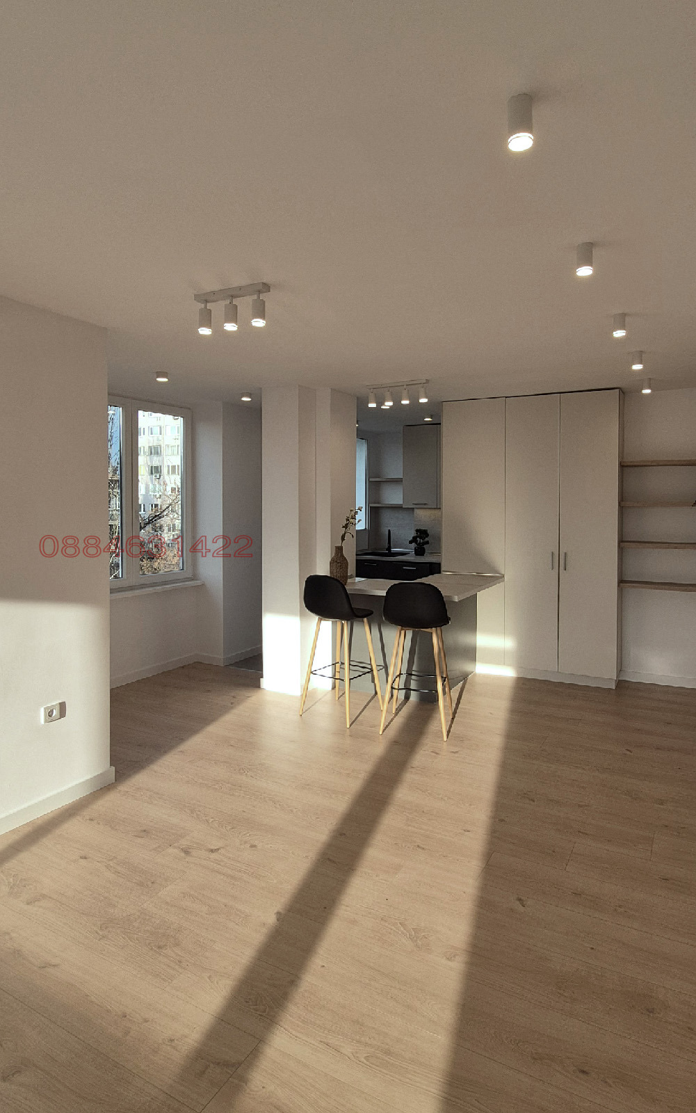 Продава  4-стаен град София , Изгрев , 127 кв.м | 51438944