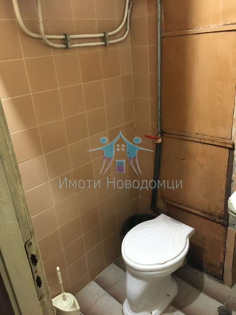 Продава 2-СТАЕН, гр. Шумен, Добруджански, снимка 6 - Aпартаменти - 48111014