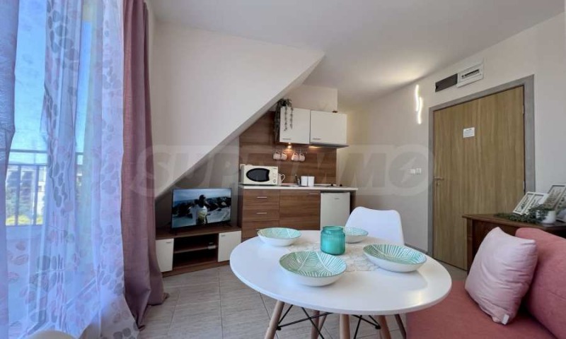 À venda  1 quarto região Burgas , k.k. Slantchev briag , 84 m² | 23633103 - imagem [4]