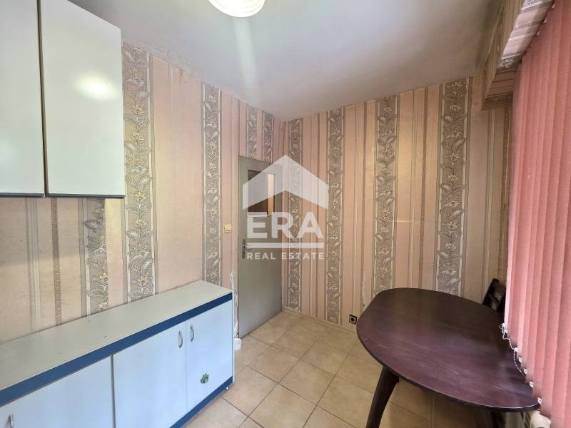 Продава 3-СТАЕН, гр. Русе, Здравец Изток, снимка 4 - Апартаменти - 55357083