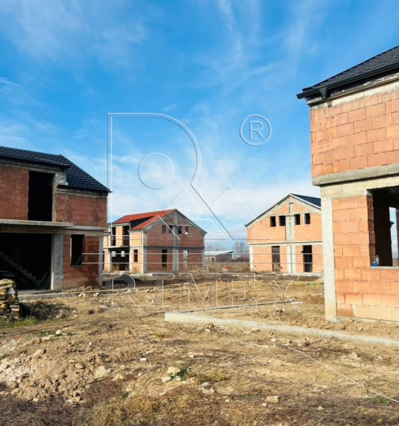 Продава  Къща област Пловдив , с. Скутаре , 140 кв.м | 66363201 - изображение [5]