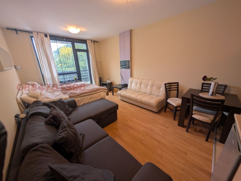 Продава 1-СТАЕН в област Благоевград, гр. Разлог - 35 кв.м / 36 000 € » 70 409.88 лв.