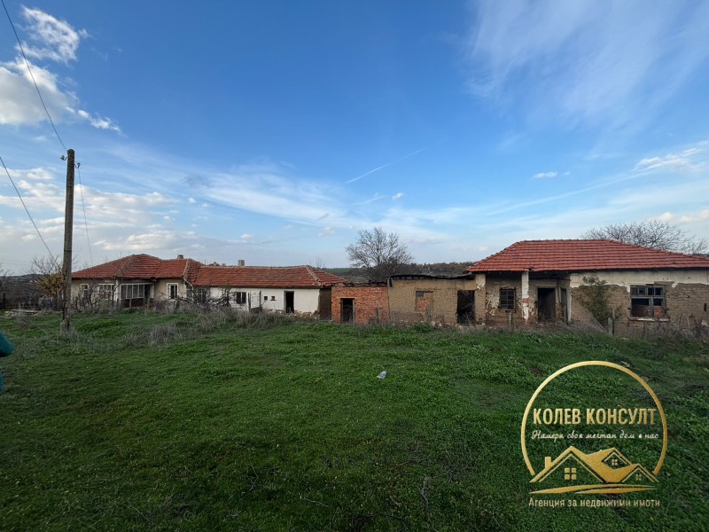Продава КЪЩА в област Стара Загора, с. Помощник - 90 кв.м / 10 174.71 € » 19 900 лв., КОЛЕВ КОНСУЛТ