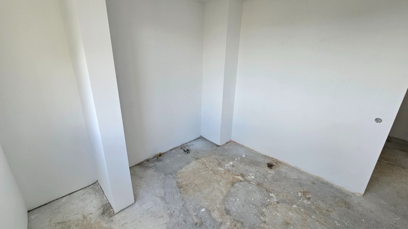 Till salu  1 sovrum Razgrad , Orel , 63 kvm | 96683220 - bild [8]