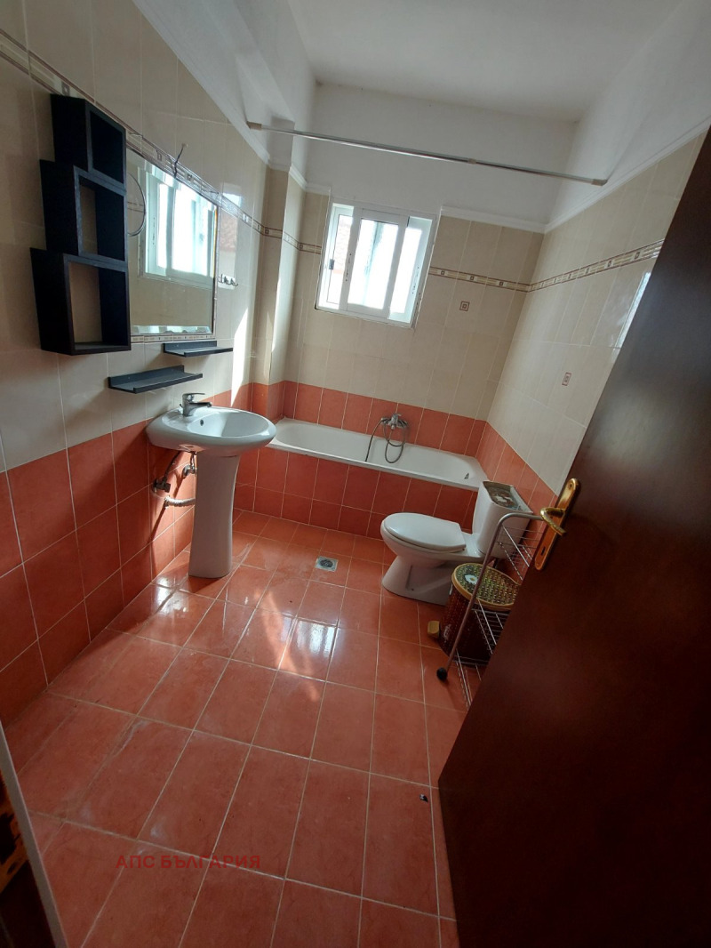 Продава КЪЩА, Извън страната, област Извън страната, снимка 13 - Къщи - 51849732