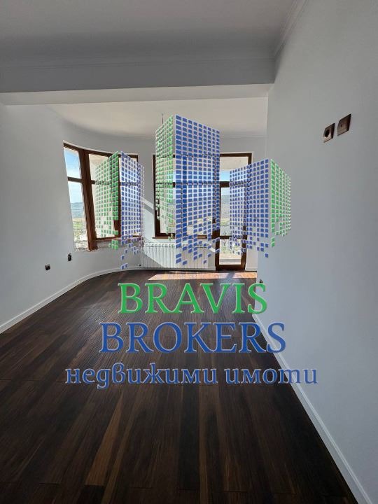 Till salu  Hus region Dobrich , Obrotjistje , 300 kvm | 37212827 - bild [5]