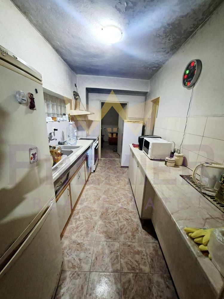 Продава КЪЩА, гр. Варна, Свети Никола, снимка 12 - Къщи - 55625185