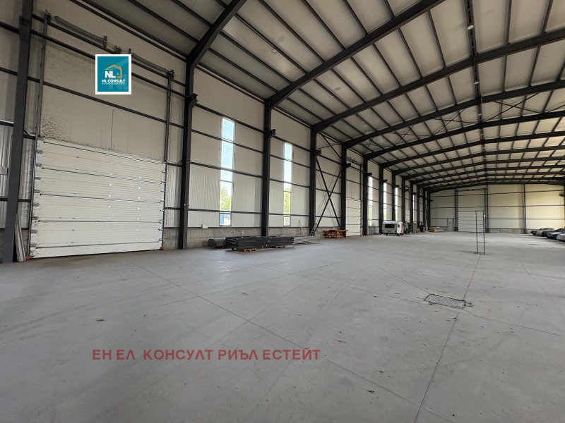 Продава  Пром. помещение град Пловдив , Индустриална зона - Север , 10061 кв.м | 12754874 - изображение [3]