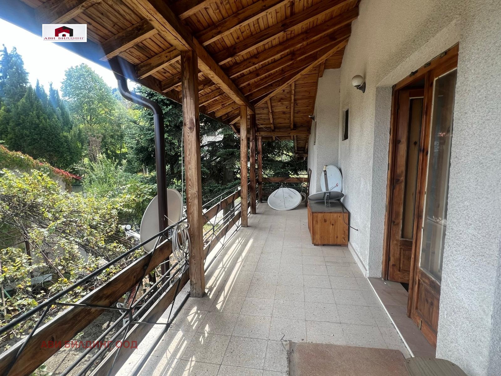 Продава КЪЩА, гр. София, с. Панчарево, снимка 2 - Къщи - 55728636