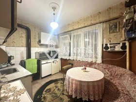 2 Schlafzimmer Etropole, region Sofia 8