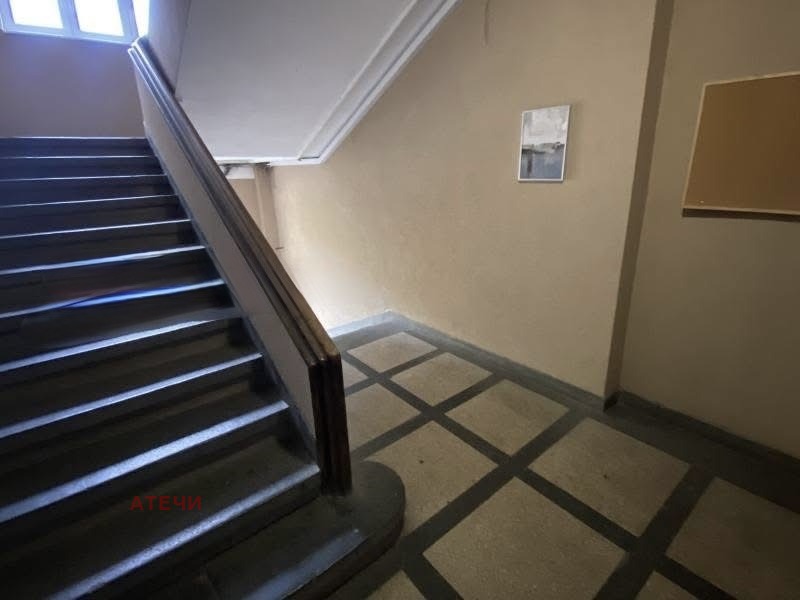 Продава 3-СТАЕН, гр. София, Докторски паметник, снимка 10 - Апартаменти - 53982874