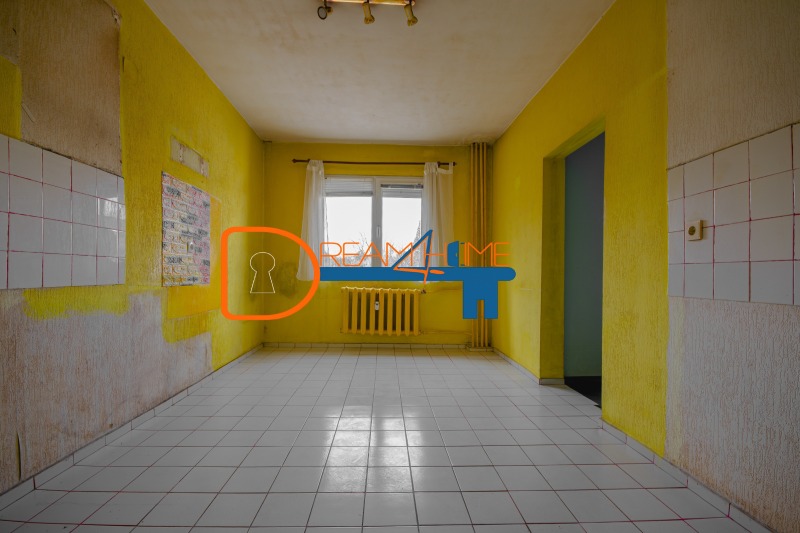 Продава 4-СТАЕН, гр. София, Дървеница, снимка 4 - Апартаменти - 53560214