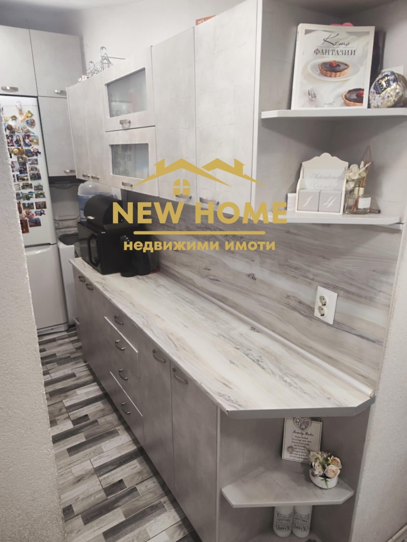 Продава КЪЩА, гр. Добрич, Кралска зона, снимка 6 - Къщи - 52543699