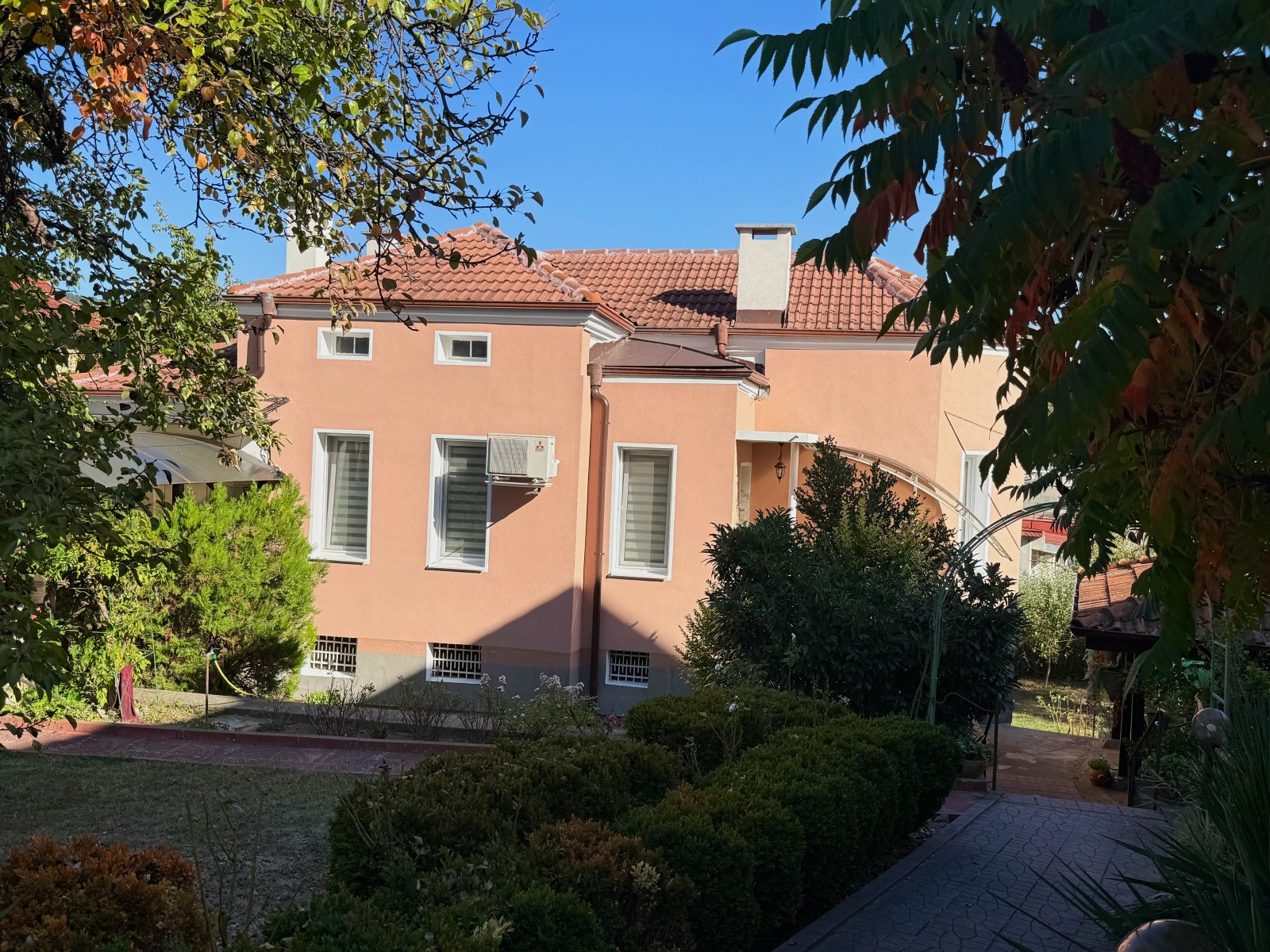 Продава КЪЩА, гр. Габрово, Център, снимка 2 - Къщи - 53785415