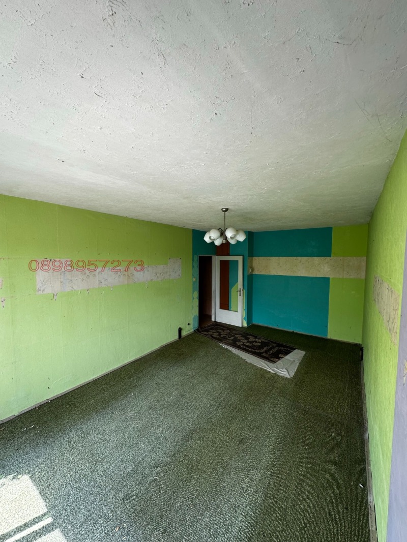 In vendita  1 camera da letto Pernik , Teva , 45 mq | 25770261