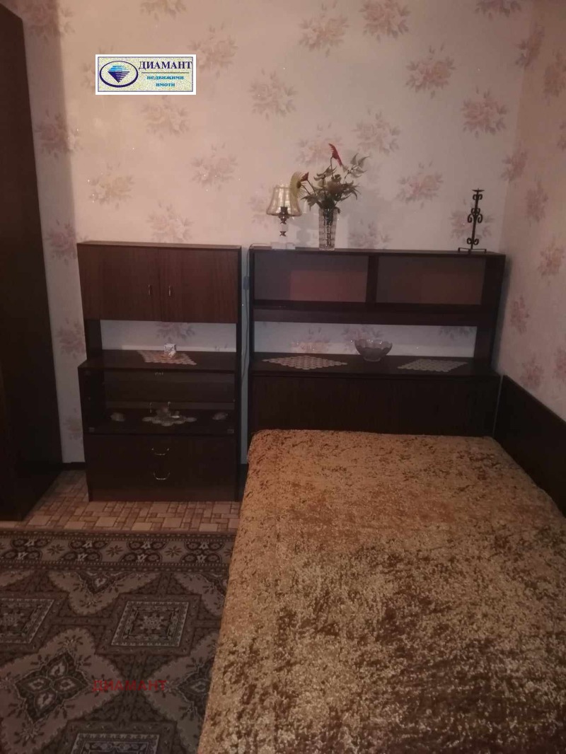Продаја  2 спаваће собе Русе , Хашове , 102 м2 | 51743210 - слика [3]