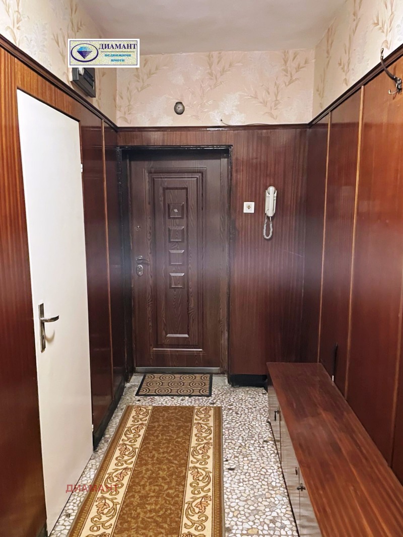 Продава 3-СТАЕН, гр. Русе, Хъшове, снимка 11 - Апартаменти - 48848694