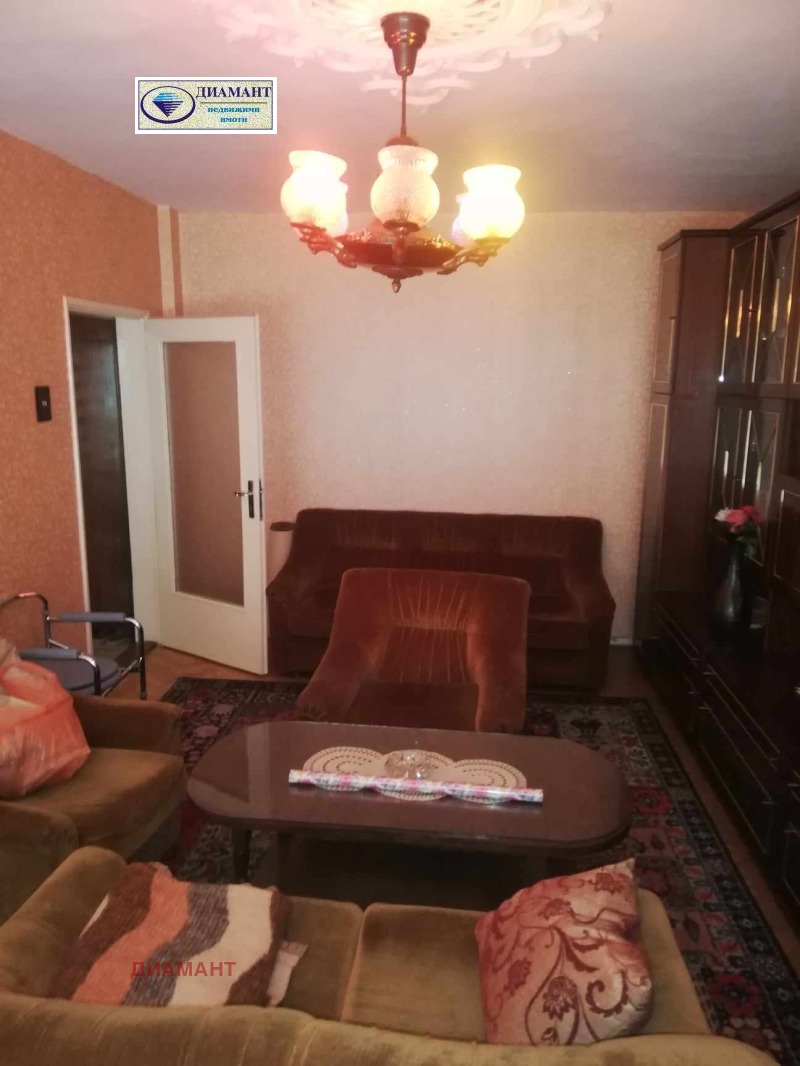 Продаја  2 спаваће собе Русе , Хашове , 102 м2 | 51743210 - слика [4]