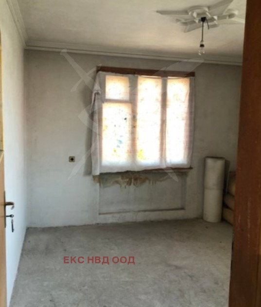 À venda  Mais de 3 quartos Plovdiv , Hristo Smirnenski , 214 m² | 72695364 - imagem [3]