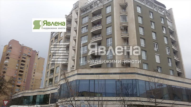 Myytävänä  3+ makuuhuone Sofia , Dianabad , 367 neliömetriä | 69437614