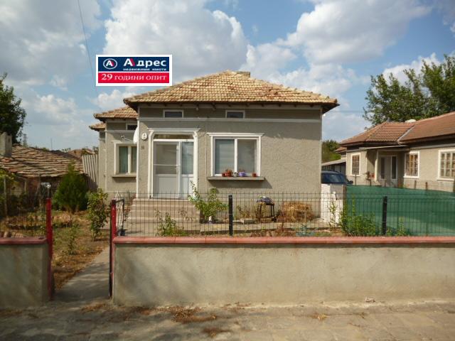 Продава КЪЩА, с. Кардам, област Добрич, снимка 2 - Къщи - 38326812