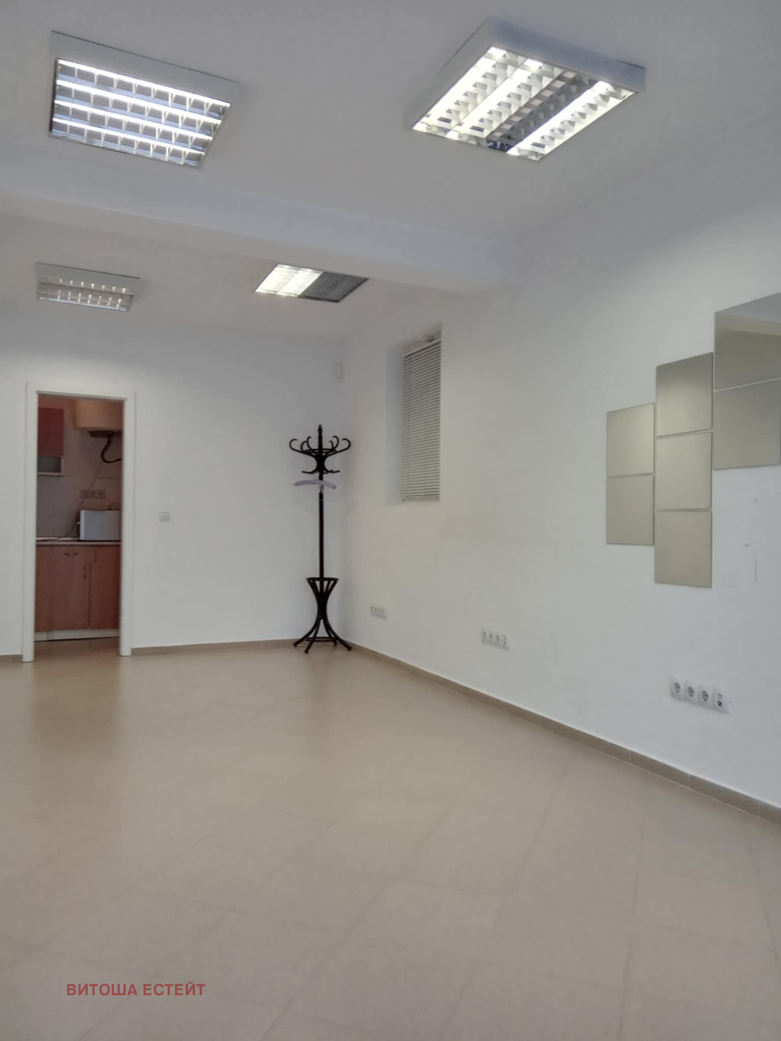 Продава ОФИС, гр. София, Център, снимка 2 - Офиси - 54000036