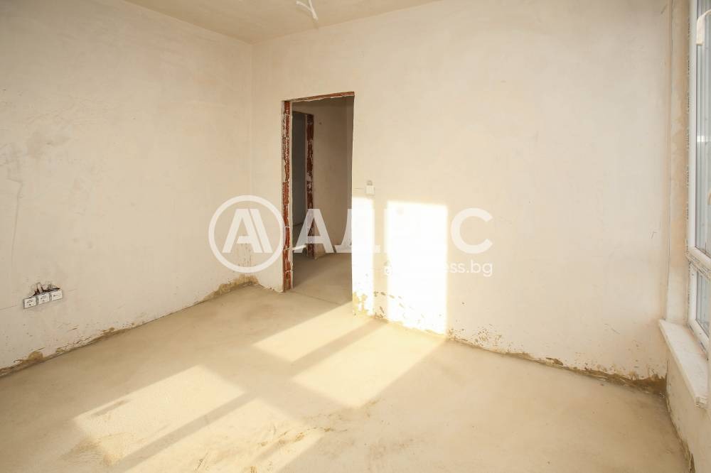 Продава КЪЩА, гр. София, м-т Камбаните, снимка 11 - Къщи - 54604848