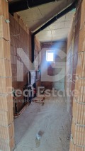 Продава КЪЩА, област Пловдив, с. Марково • 295000 € / 576969.85 лв. • 45040192 8