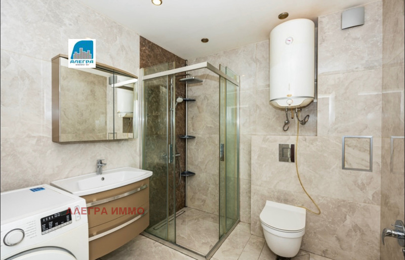 Na prodej  2 ložnice Plovdiv , Ostromila , 150 m2 | 89510425 - obraz [13]
