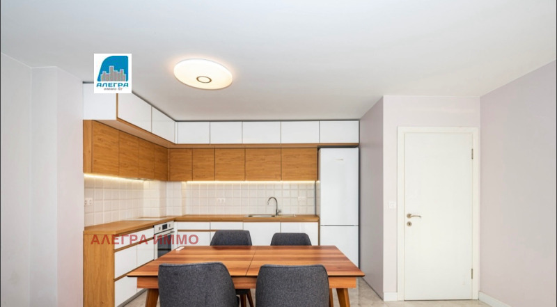 Na prodej  2 ložnice Plovdiv , Ostromila , 150 m2 | 89510425