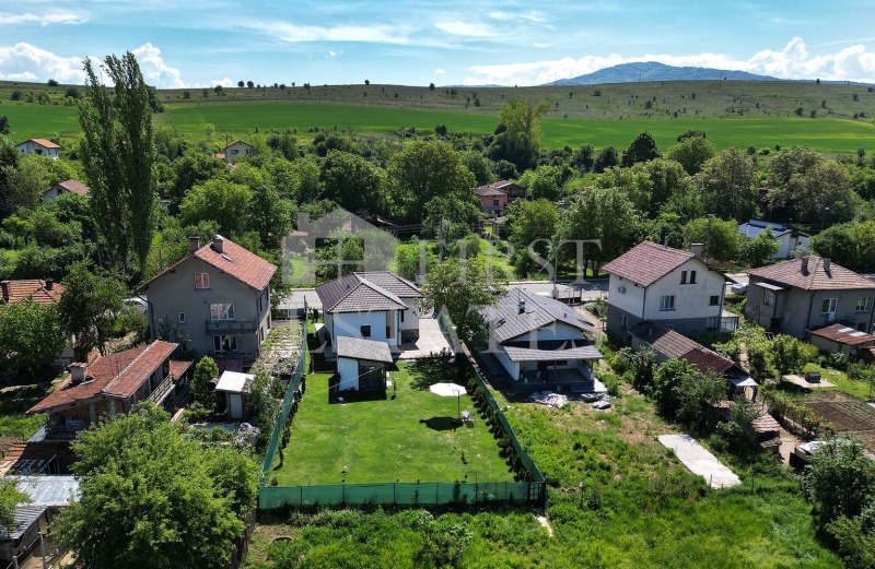 De vânzare  Casa regiunea Pernik , Dolna Dicania , 130 mp | 24967542