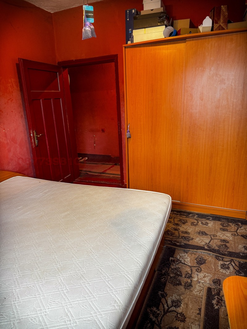 Продава КЪЩА, гр. Вършец, област Монтана, снимка 4 - Къщи - 52782591