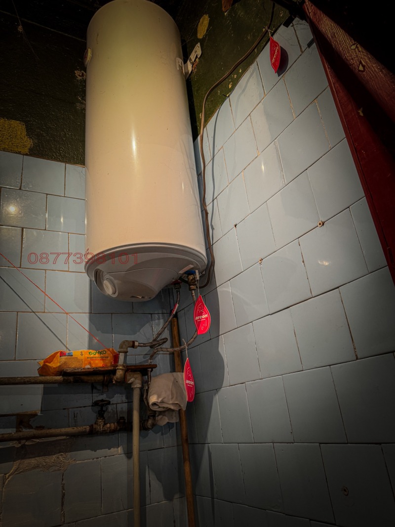 Продава КЪЩА, гр. Вършец, област Монтана, снимка 9 - Къщи - 52782591