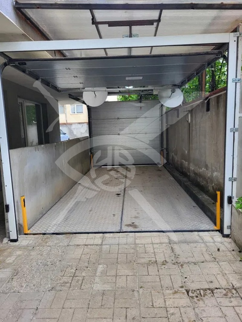 Zu verkaufen  Garage Sofia , Belite brezi , 15 qm | 17664780 - Bild [2]