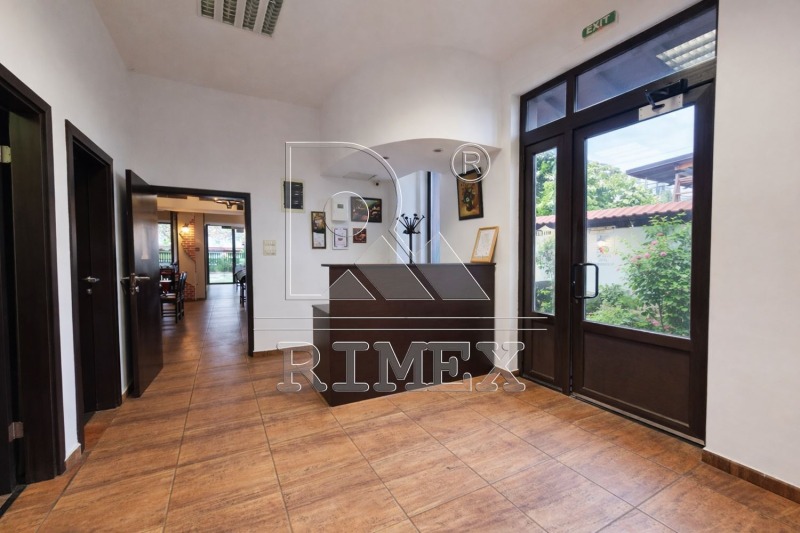 Продава ХОТЕЛ, гр. Асеновград, област Пловдив, снимка 8 - Хотели - 53594295